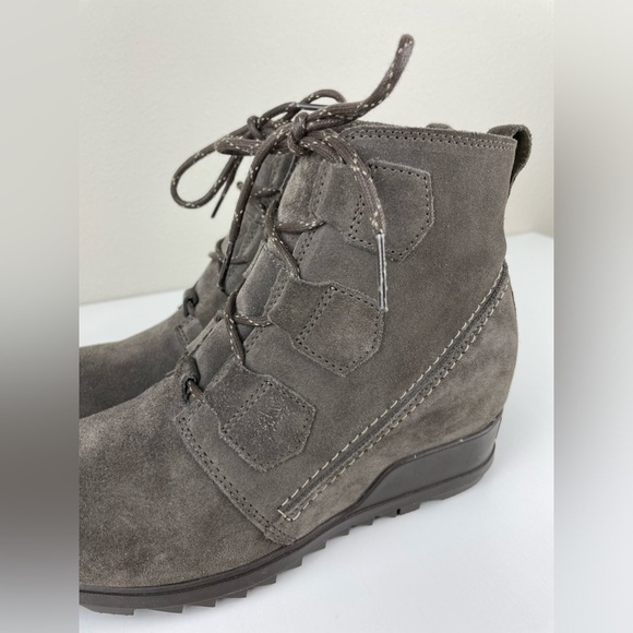 Sorel Women's 9 Evie Lace Major Boot Grey Suede Wedge Heel Weatherproof Gorpcore - Picture 6 of 16